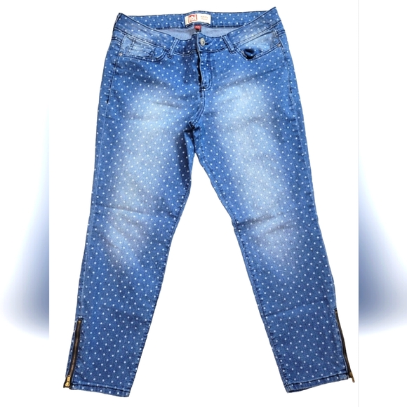 L.E.I. Ashley lowrise jean - Picture 1 of 7